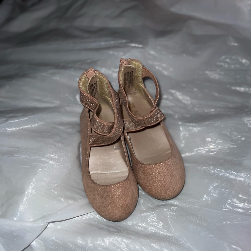 Girls Cross Strap Ballet Flats - Pink